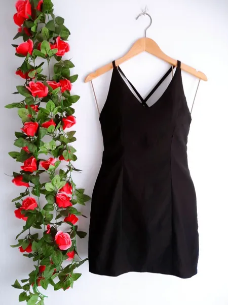 vestido preto