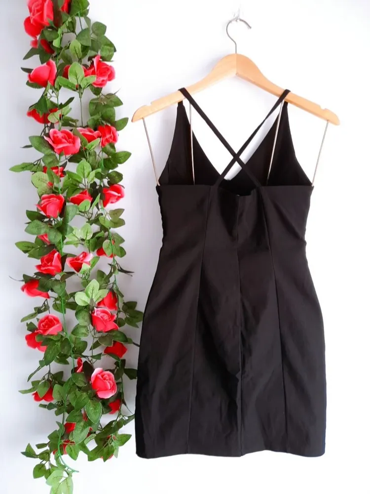 vestido preto