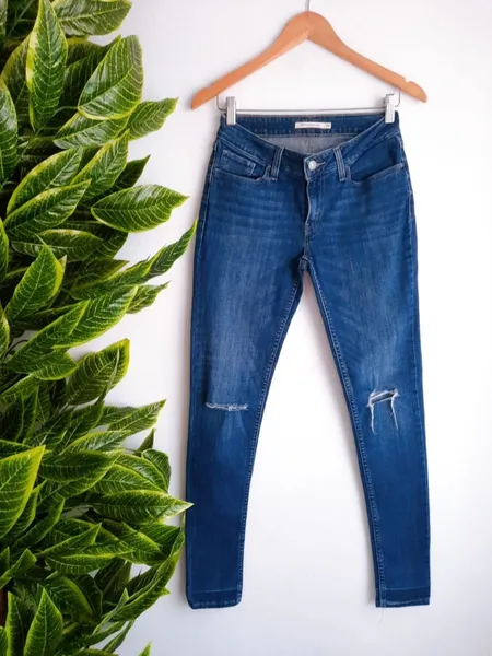calça jeans levis skinny destroyed 38