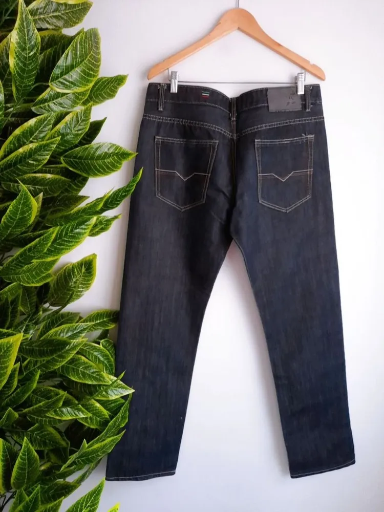 calça jeans masculina diesel azul escuro 46