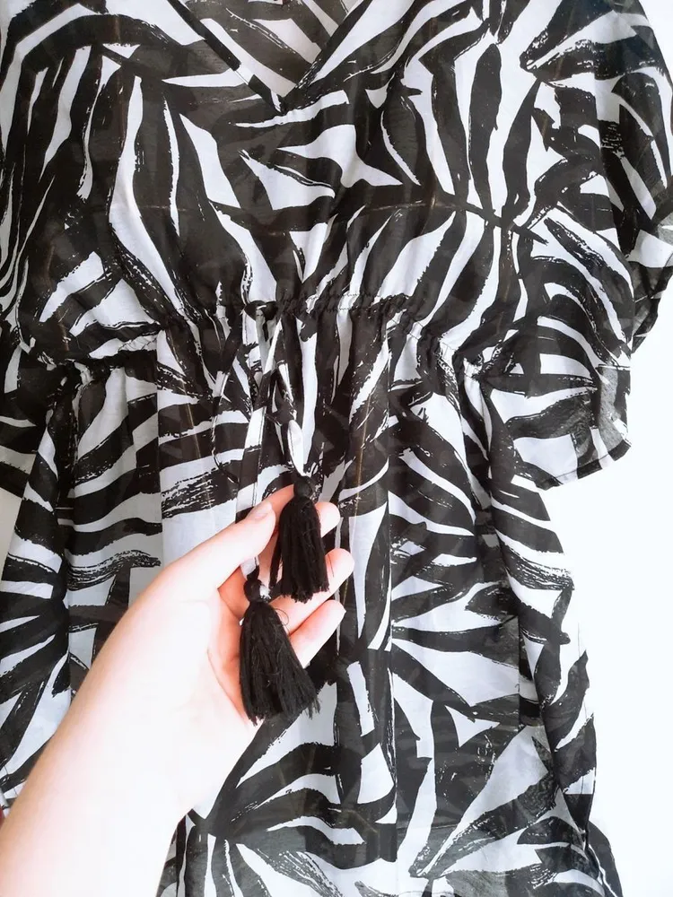 blusa kafta preto e branco