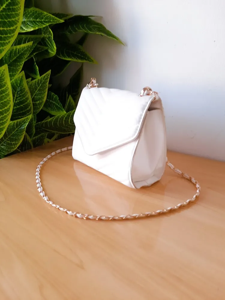bolsa tiracolo corrente branca
