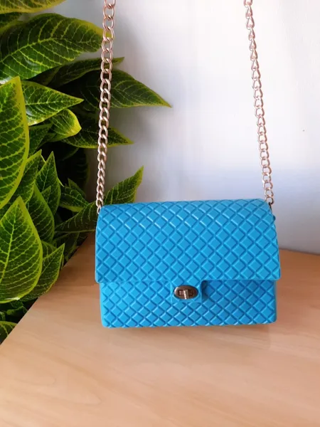 bolsa tiracolo emborrachado azul