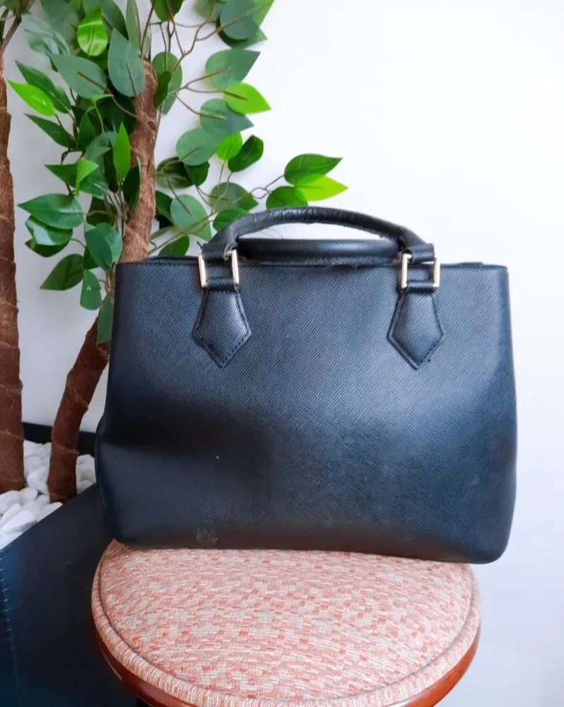 bolsa santa lolla preta