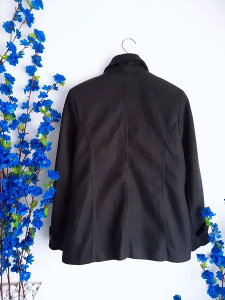 casaco de lã soft preto