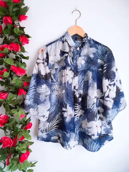 camisa bata oversized azul estampada barreds