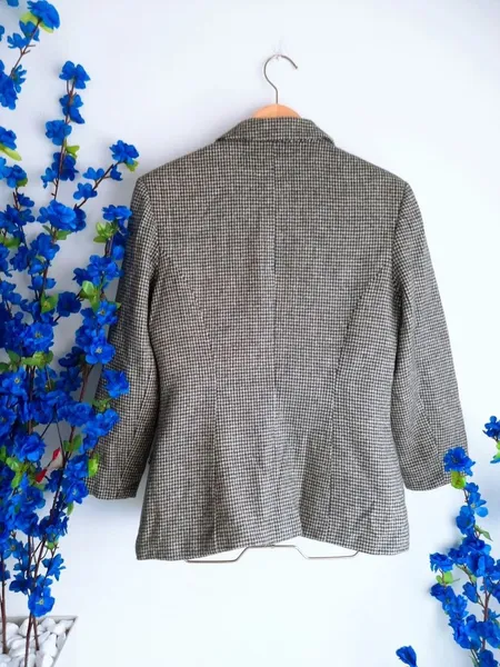 blazer de lã pied de poule preto e branco
