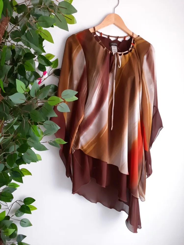 blusa lenço assimétrica marrom mesclado
