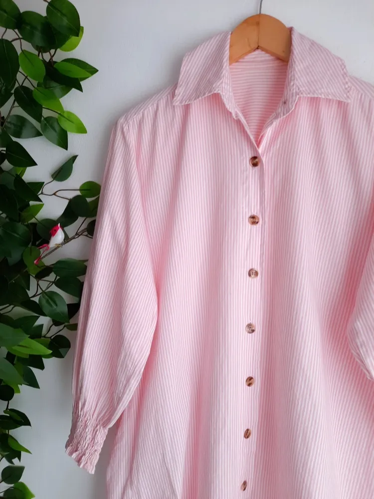 camisa listrada branco com rosa