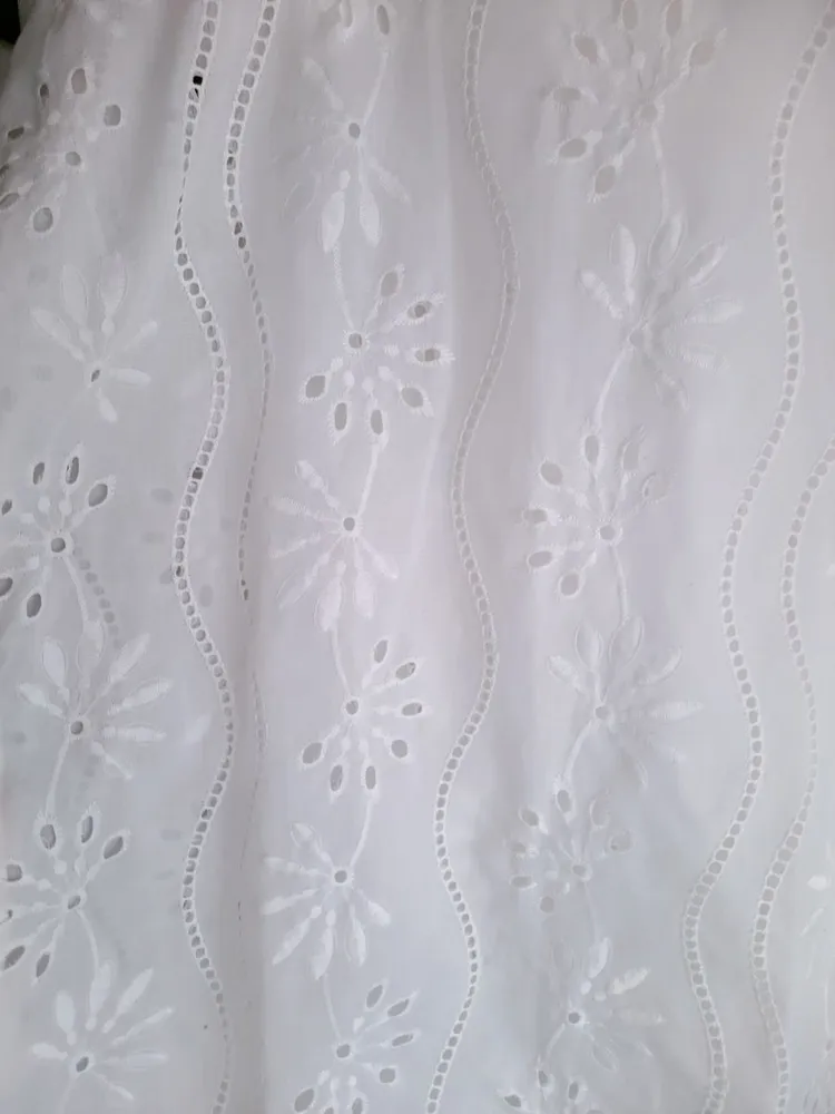 blusa oriental em laise branca shein