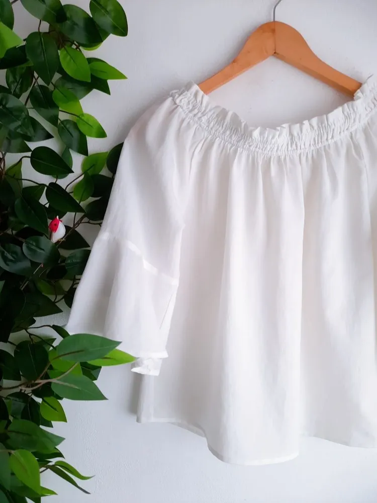 blusa ciganinha branca ombro a ombro