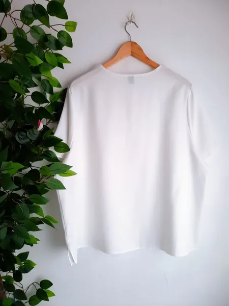 blusa branca shein curve gg