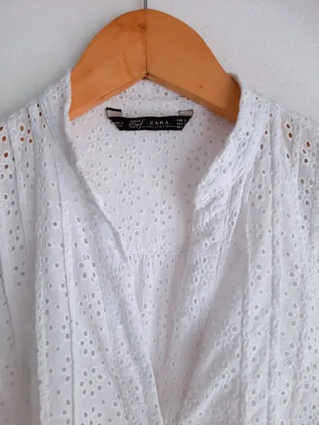 camisa em laise branca zara p