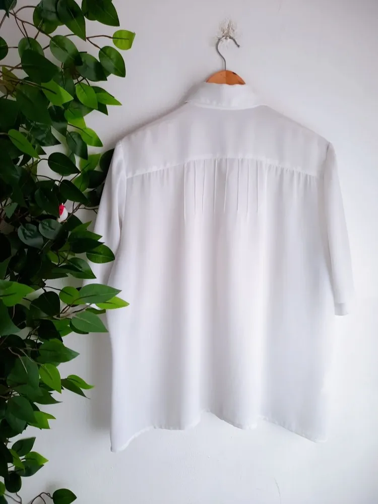 camisa social branca franzida 46