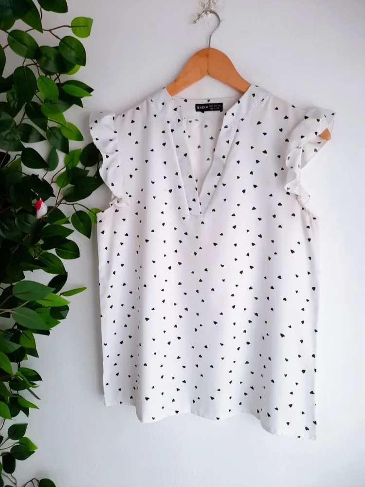 blusa estampada corações branca shein p