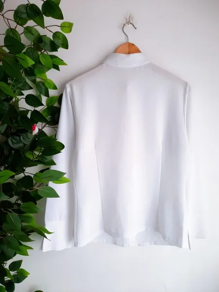 camisa feminina branca