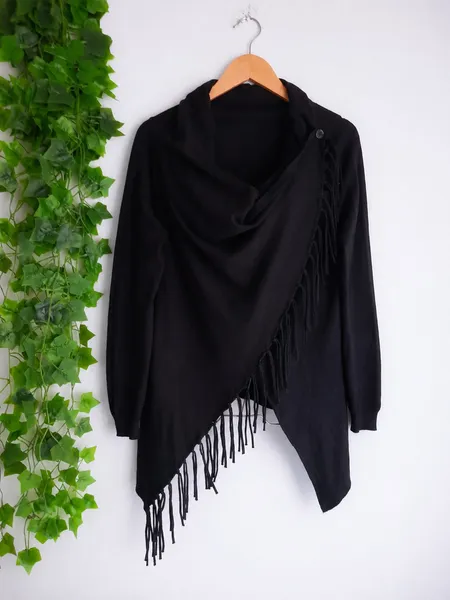 cardigan poncho preto transpassado lã
