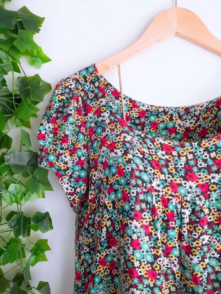 vestido floral soltinho viscose p