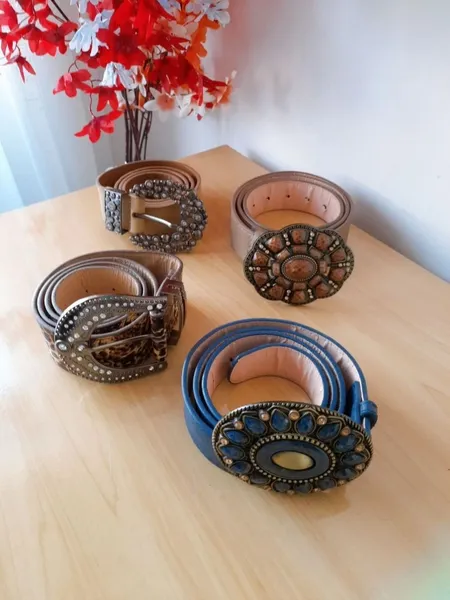 kit 4 cintos fivelas de pedras multi