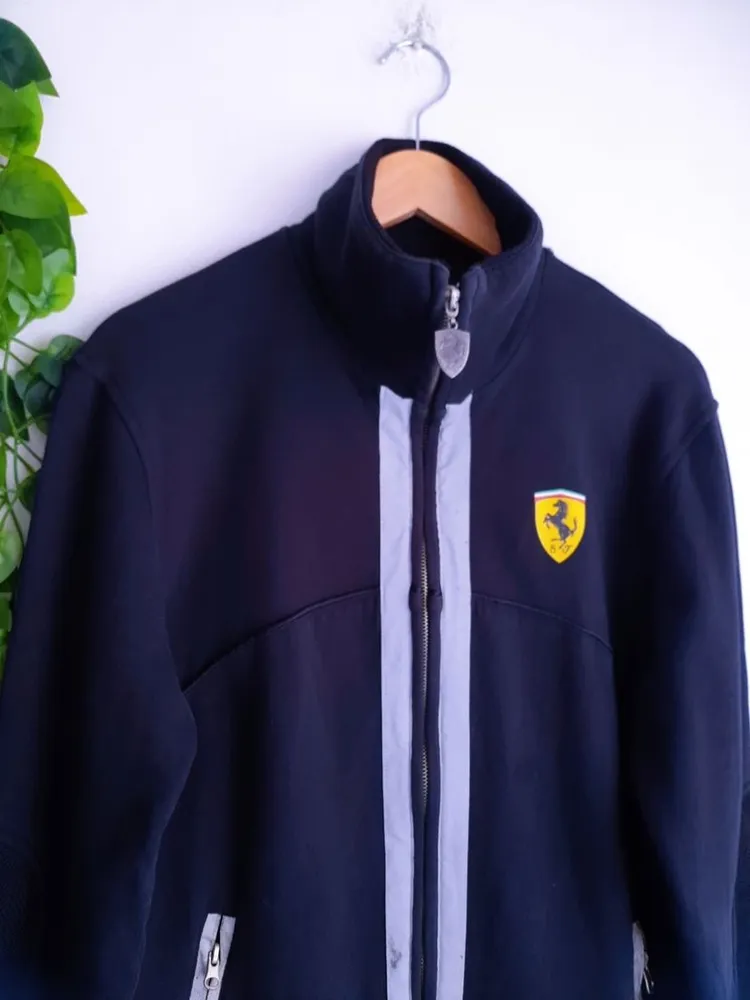 casaco de moletom ferrari original