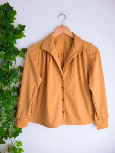 camisa social amarelo mostarda p