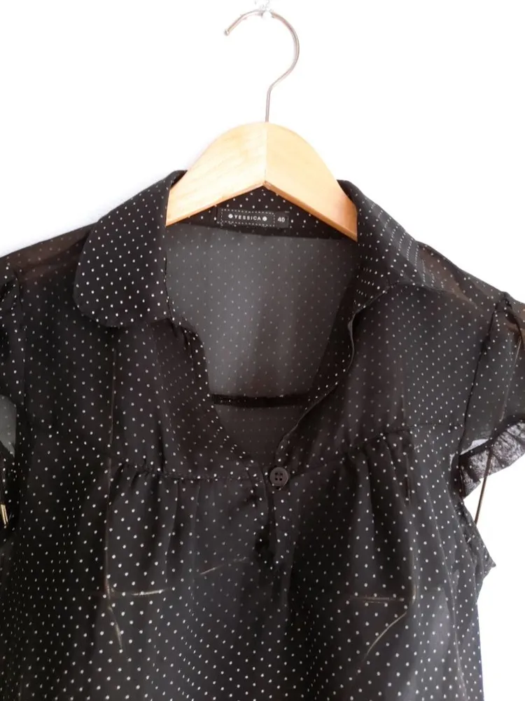 blusa poá preto e branco yessica 40