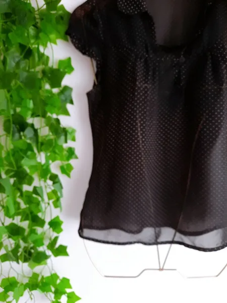 blusa poá preto e branco yessica 40
