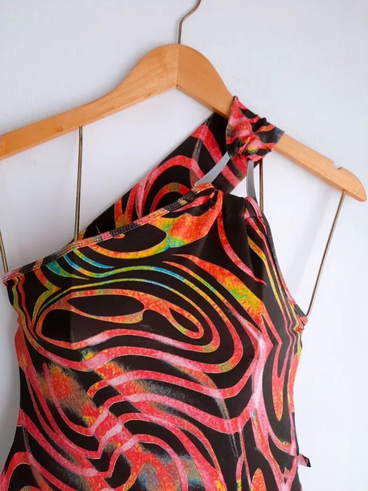 maiô estampado animal print rosa com preto com fivela