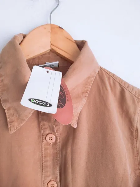camisa feminina bordada bege claro m