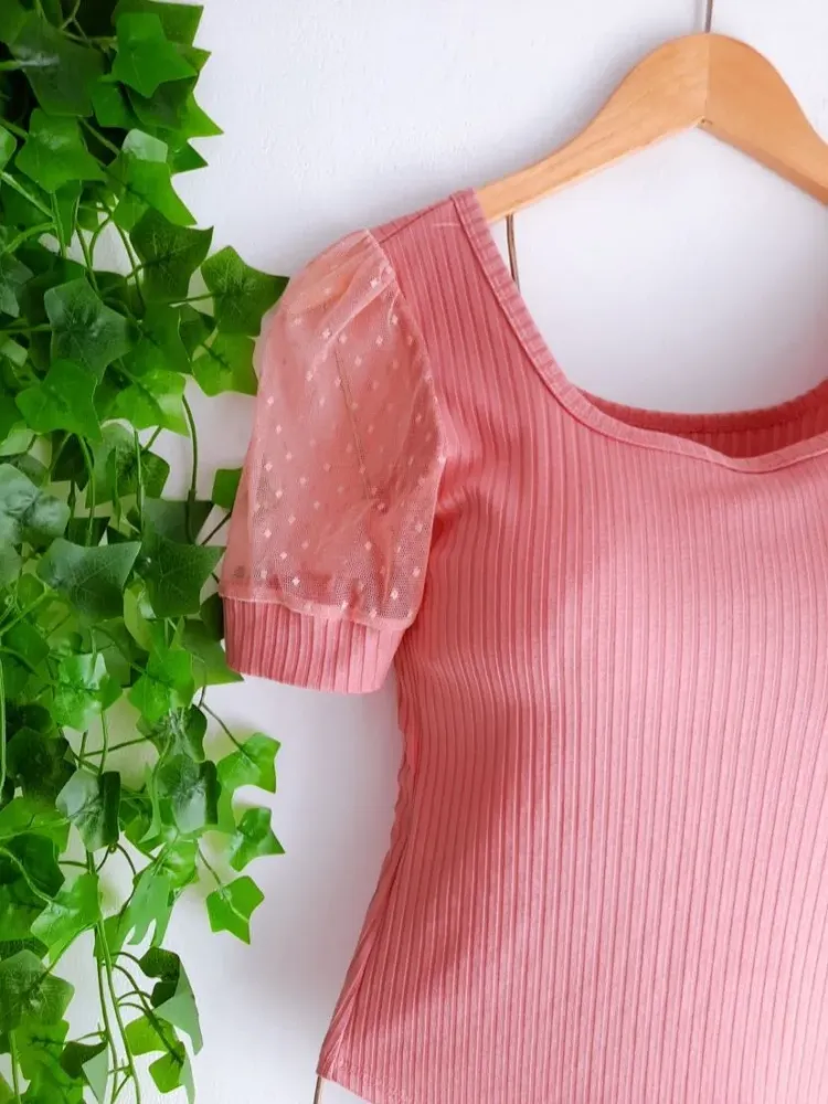 body canelado com tule rosa p