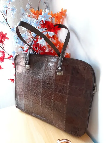 pasta feminina couro legitimo marrom croco
