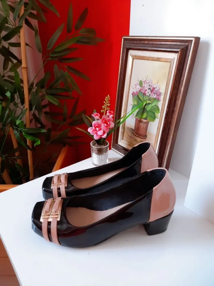 sapato lilha shoes salto bloco bico quadrado preto bege