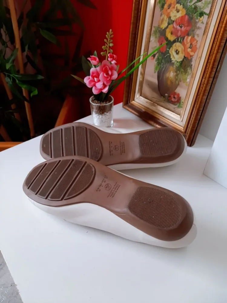 mocassim meio ponto branco strass 37
