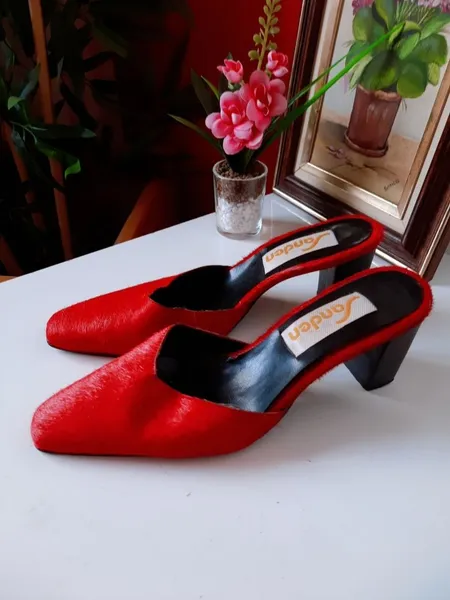 tamanco mule sanden vermelho bico fino 34