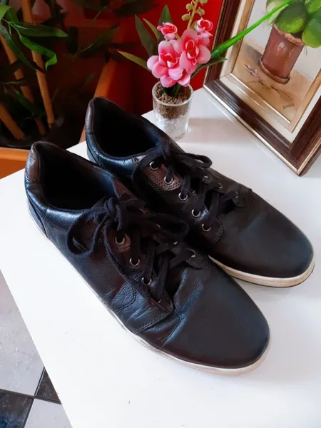 tênis masculino couro preto 39/40