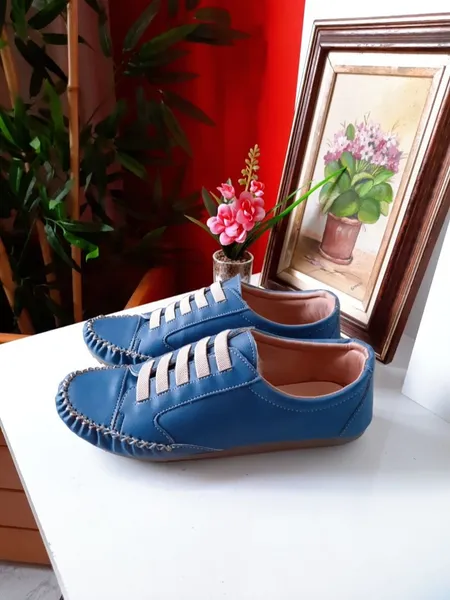 tênis mocatenis feminino couro azul 37