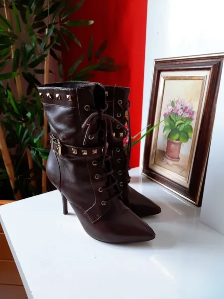 bota santa lolla couro marrom amarração 35