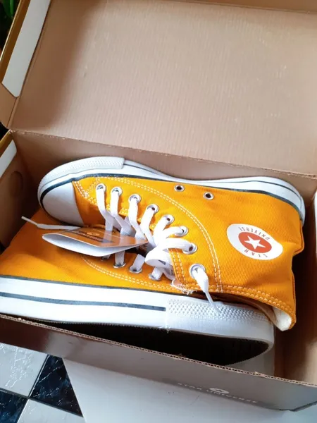 tênis star universe cano alto amarelo 38