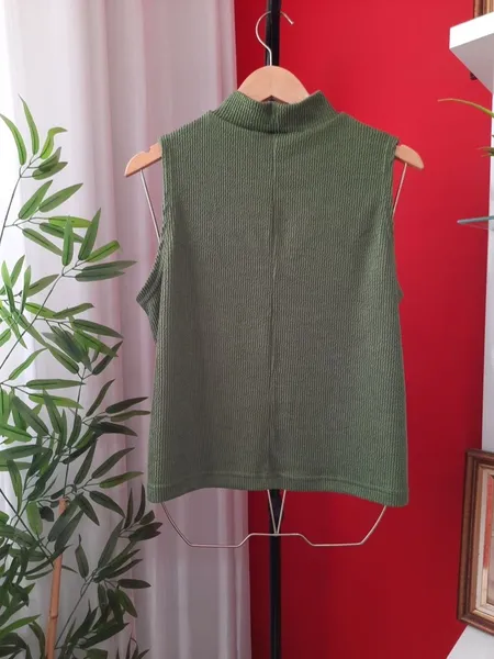 blusa gola alta americana gg verde