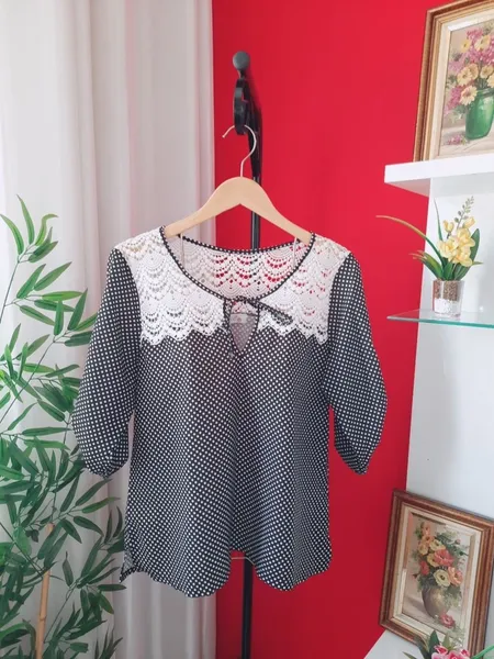 blusa poá r&c com renda g