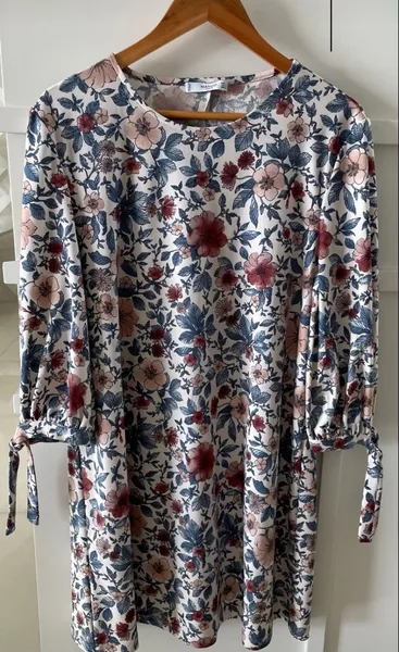 Vestido manga 7/8 soltinho atemporal
