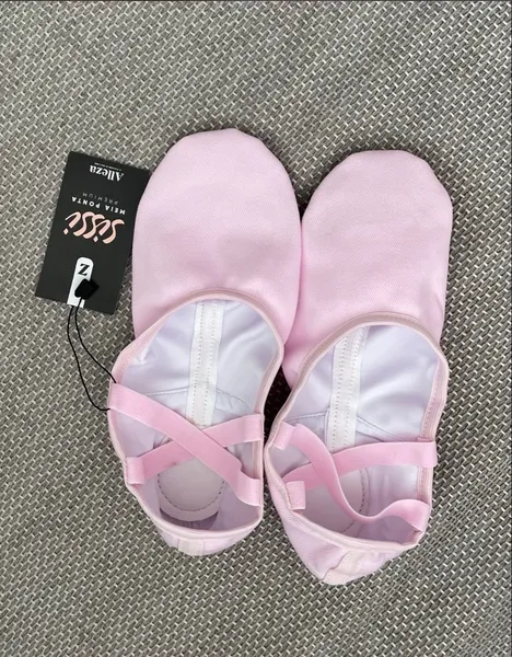 Sapatilha meia ponta rosa Alleza com sola dividida