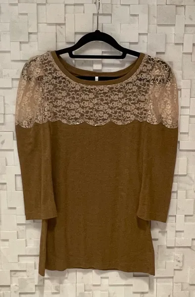 Blusa manga 7/8 Maria Filó estilosa em ótimo estado