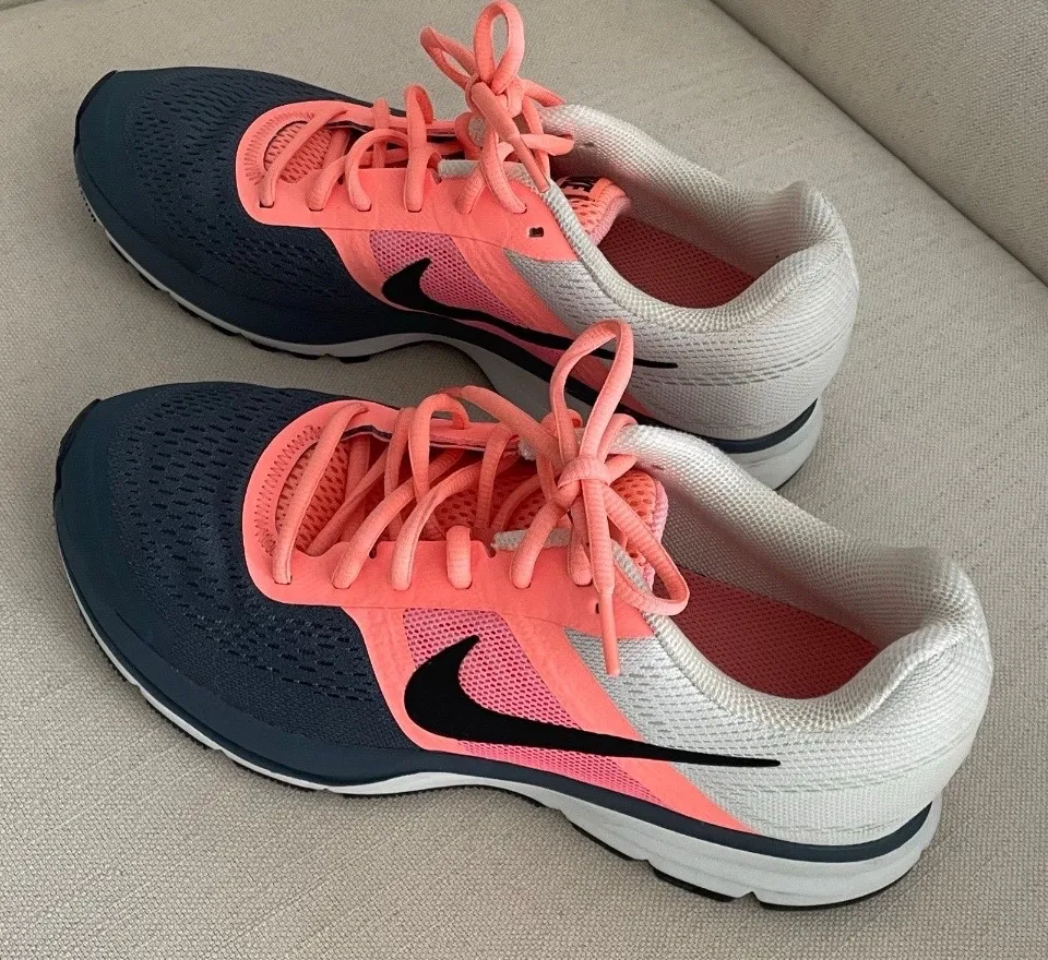 Tênis feminino Nike Air zoom Pegasus 30 running shores lindo