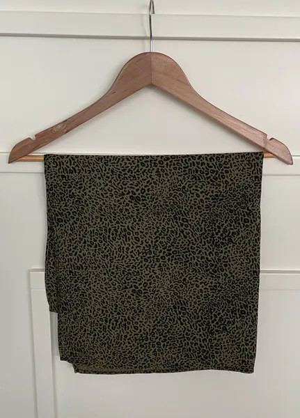 Lenço echarpe estampa animal print