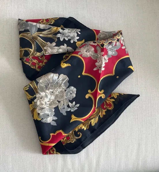 Lenço echarpe estampado Berkshire muito chique