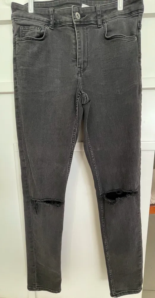 Calça skinny feminina jeans preta estilosa