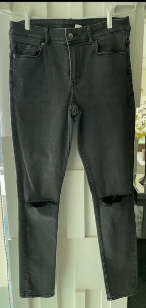 Calça skinny feminina jeans preta estilosa