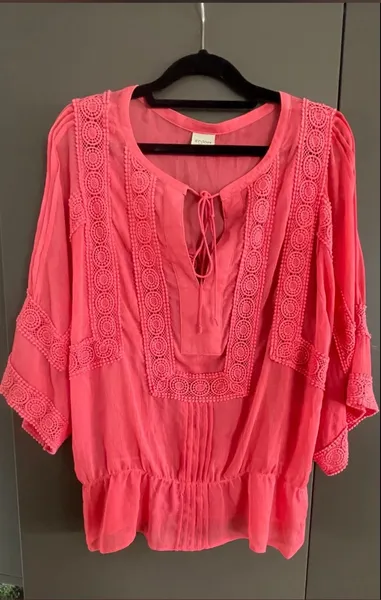 Linda blusa feminina atemporal estilo bata