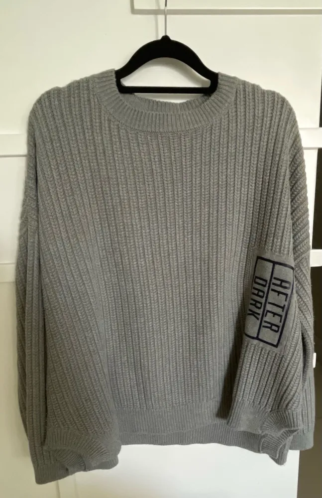 Lindo suéter feminino Mango pouco usado
